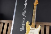 Fender Limited Edition Masterbuilt Stephen Stern Tribute Series Play Loud Yngwie Malmsteen Stratocaster-9.jpg